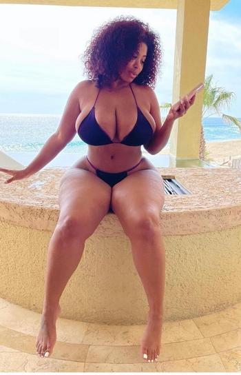 Sasha , 23  female escort, Allentown