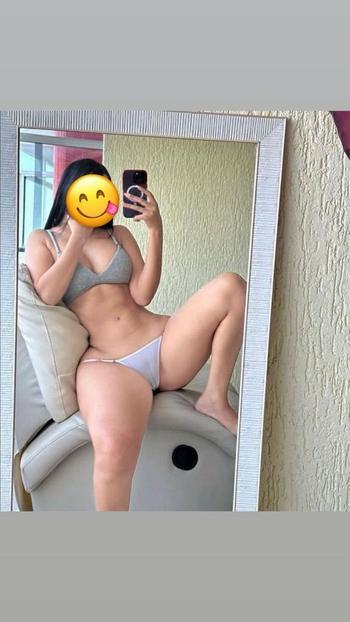 nana, 28  female escort, Allentown