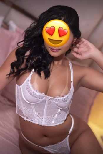 maria, 25  female escort, Allentown